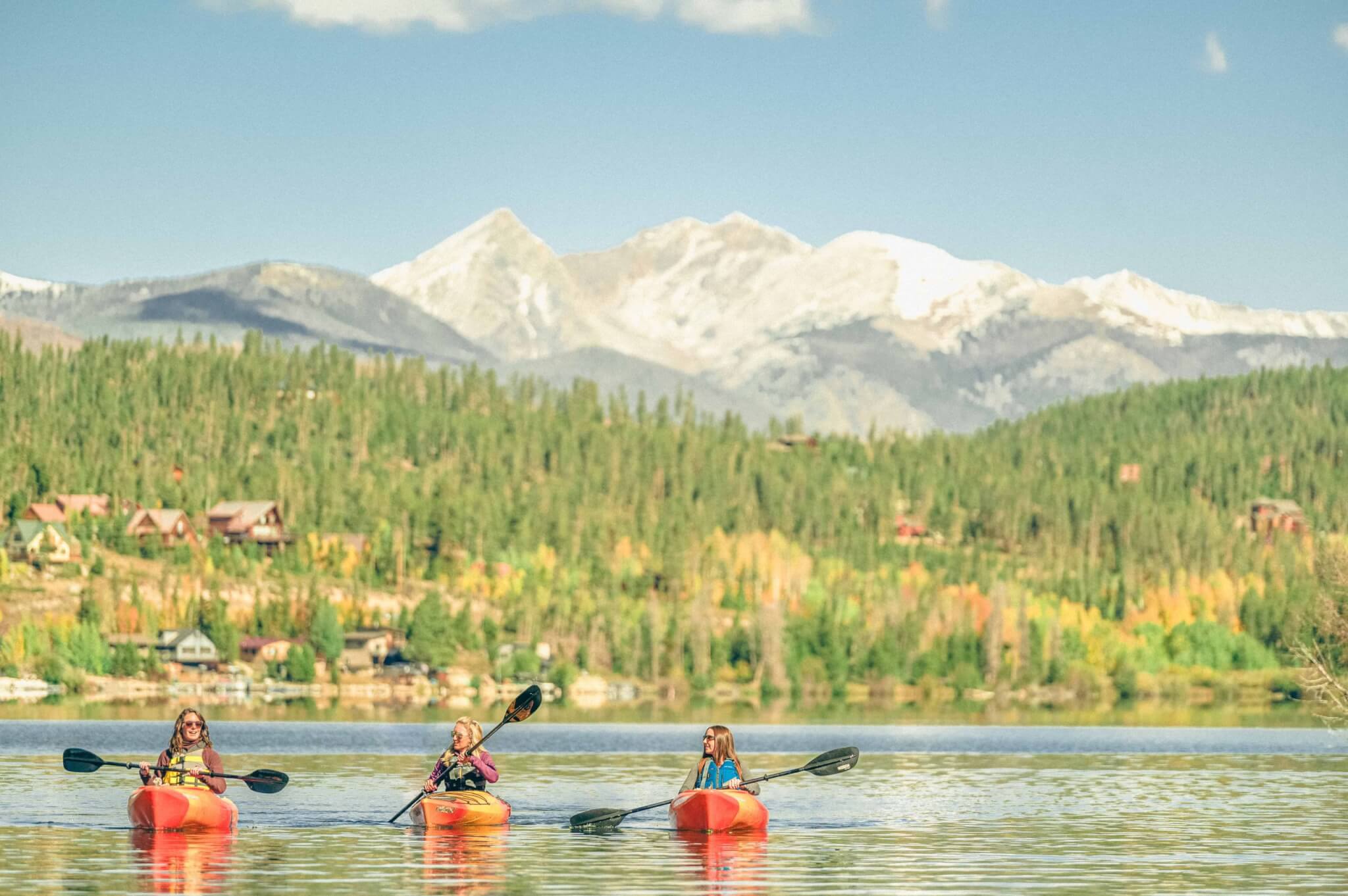 Fall paddle on Shadow Lake